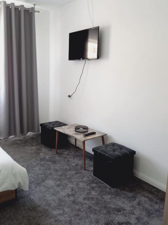 Apartament Casa Alexia Pescari Zewnętrze zdjęcie
