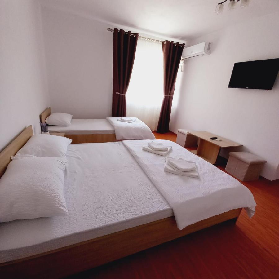 Apartament Casa Alexia Pescari Zewnętrze zdjęcie