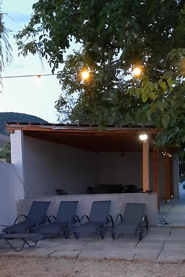 Apartament Casa Alexia Pescari Zewnętrze zdjęcie