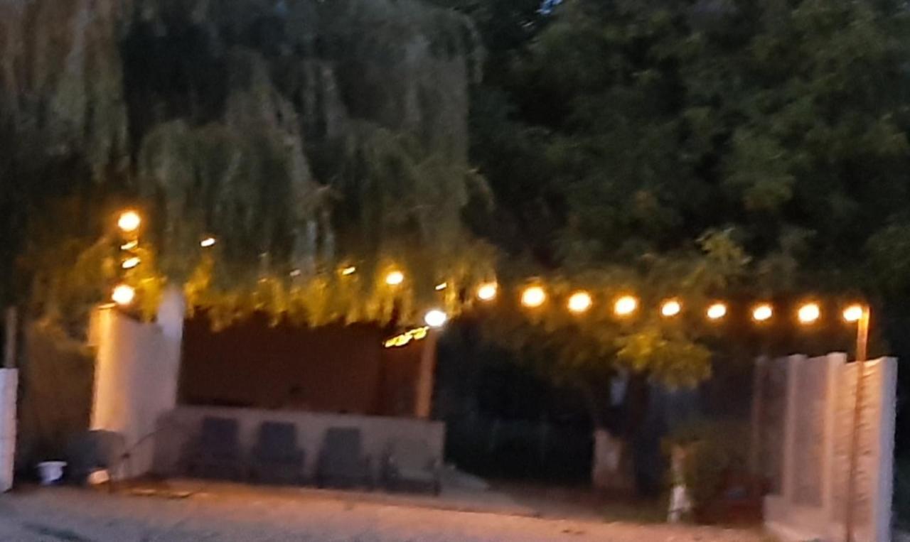 Apartament Casa Alexia Pescari Zewnętrze zdjęcie
