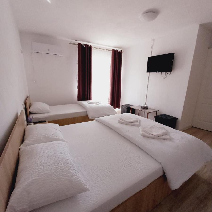 Apartament Casa Alexia Pescari Zewnętrze zdjęcie